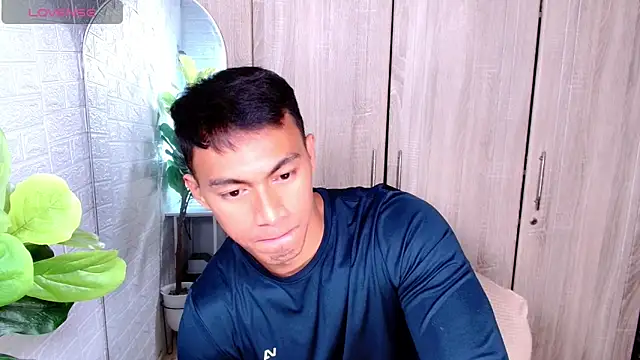 Snapshot of PinooyMilker chatting on February 11, 12:43 pm PinooyMilker online show from February 11, 12:43 pm