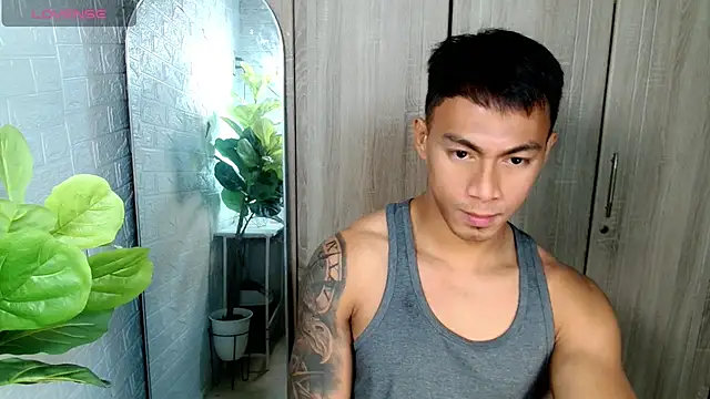 Snapshot of PinooyMilker chatting on March 2, 7:15 am PinooyMilker online show from March 2, 7:15 am