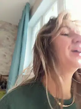 EvvaMur online show from April 18, 1:09 am