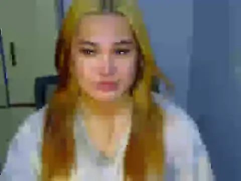 Snapshot of Annierose_ts chatting on January 19, 4:27 am Annierose ts online show from January 19, 4:27 am