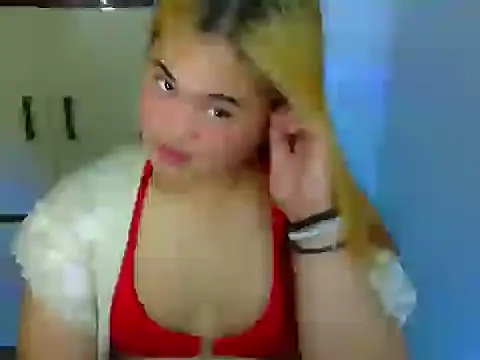 Snapshot of Annierose_ts chatting on February 16, 7:26 am Annierose ts online show from February 16, 7:26 am