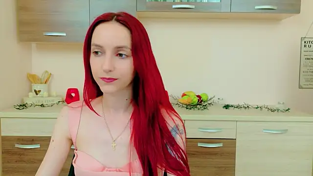 Julia Jae online show from June 19, 5:23 am