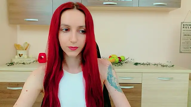 Julia Jae online show from June 24, 6:01 am