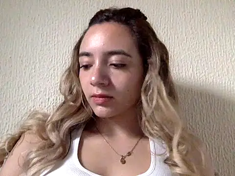 majo gomez03 online show from April 14, 7:42 pm
