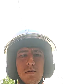 Joel4518 online show from April 15, 1:51 pm