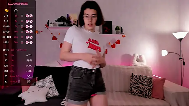 BellaCaress online show from November 25, 2:33 am