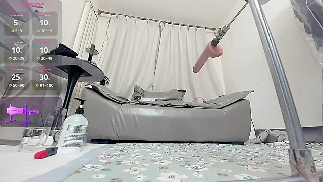 fox-yiyi online show from March 13, 12:01 pm