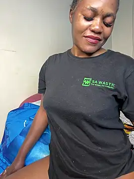 Kikie23 online show from May 20, 3:02 am