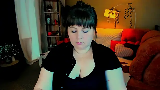 CrystaalStaar online show from June 17, 3:53 am