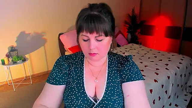 CrystaalStaar online show from June 29, 9:37 pm