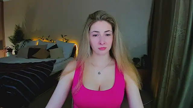 SensitiveSooul online show from February 5, 7:18 pm