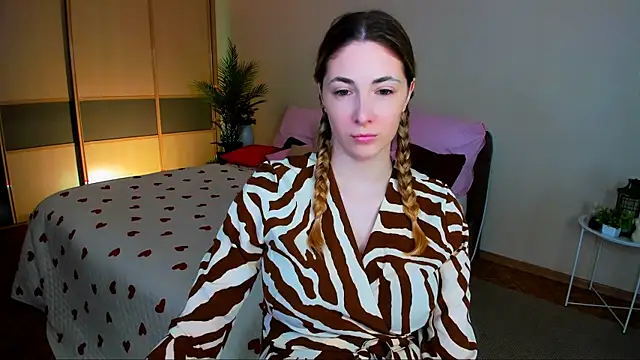 SensitiveSooul online show from May 24, 11:37 am