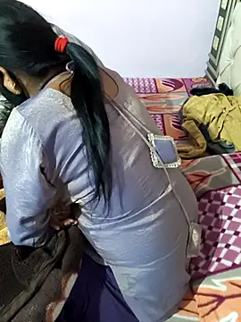 Snapshot of Love-pari077 chatting on December 5, 3:52 pm Love-pari077 online show from December 5, 3:52 pm