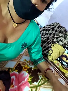 Snapshot of Love-pari077 chatting on December 22, 2:36 pm Love-pari077 online show from December 22, 2:36 pm