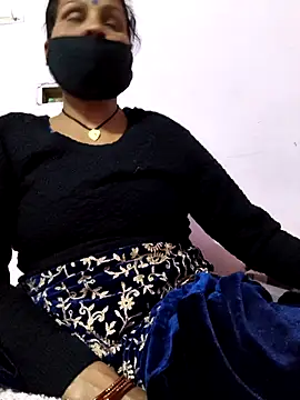 Snapshot of Love-pari077 chatting on January 14, 3:17 pm Love-pari077 online show from January 14, 3:17 pm