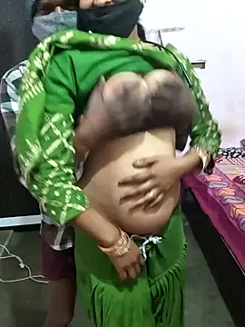 Snapshot of Love-pari077 chatting on February 13, 2:46 pm Love-pari077 online show from February 13, 2:46 pm