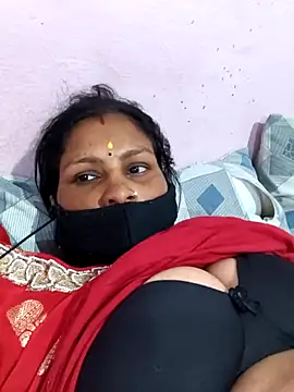 Snapshot of Love-pari077 chatting on February 27, 8:25 am Love-pari077 online show from February 27, 8:25 am