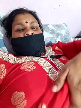 Snapshot of Love-pari077 chatting on April 5, 8:22 am Love-pari077 online show from April 5, 8:22 am