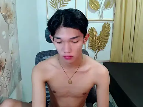 fuckerfriendsxx online show from March 10, 3:50 pm