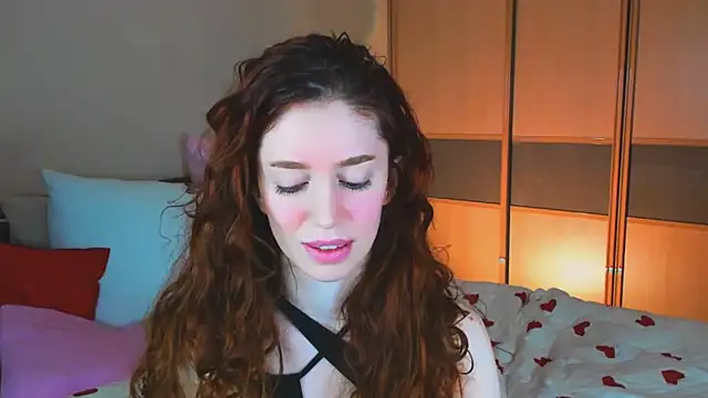 ChristinaConteeree online show from March 29, 4:23 am