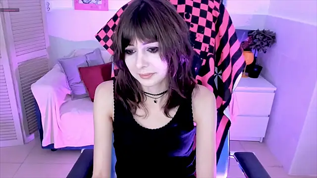 CrystallBloom online show from October 9, 1:36 am