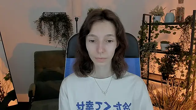 EmmanuellBrown online show from April 18, 1:09 am