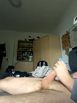 xmilolivex online show from December 21, 1:18 pm