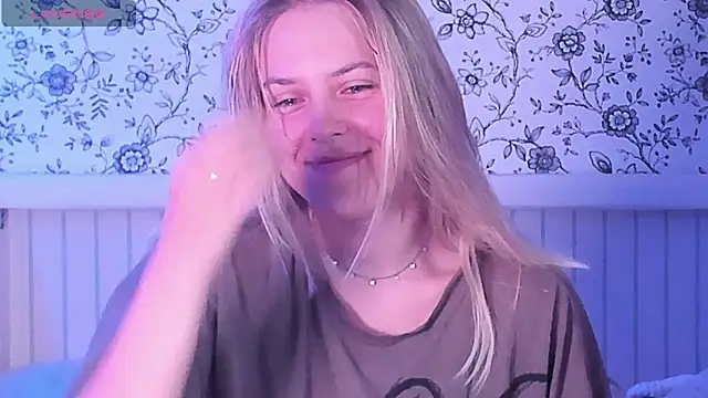 AngelAnty online show from July 6, 2:03 pm