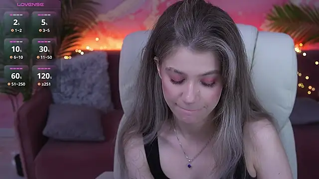 SandyLayy online show from June 3, 7:41 pm