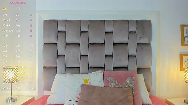 HarleyQueen666 online show from November 7, 10:59 am