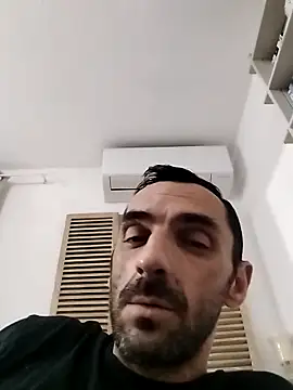 hotmen83 online show from September 13, 3:12 pm