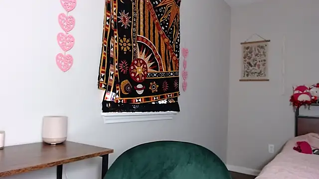 Cherribombzz online show from February 7, 4:54 pm