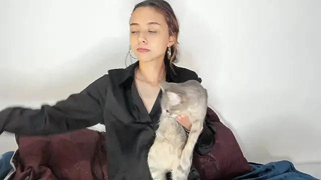 brisazanes online show from February 16, 11:28 am