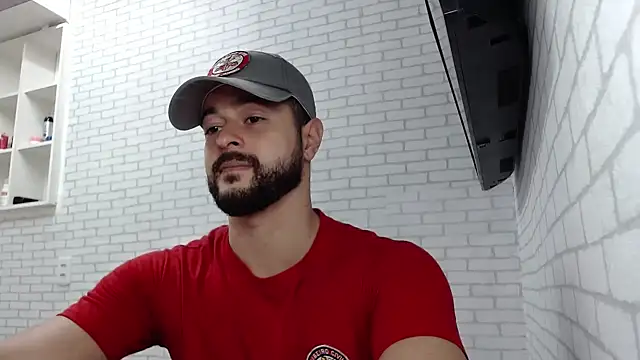 BombeiroHotx online show from March 11, 8:59 pm