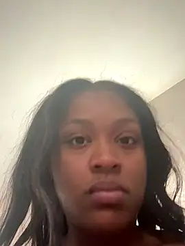 Snapshot of PrettyBabriexox chatting on November 9, 4:16 pm PrettyBabriexox online show from November 9, 4:16 pm