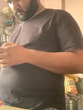 amitsharma7868 online show from December 22, 8:11 am