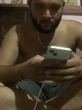 Snapshot of amitsharma7868 chatting on July 10, 5:04 pm amitsharma7868 online show from July 10, 5:04 pm