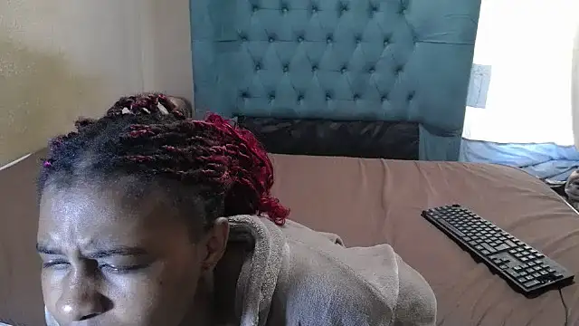 EbonyEssence online show from June 14, 12:51 pm