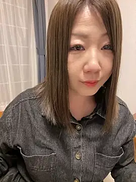 Snapshot of h415a812 chatting on November 8, 2:50 pm h415a812 online show from November 8, 2:50 pm