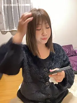 Snapshot of h415a812 chatting on November 13, 9:19 am h415a812 online show from November 13, 9:19 am