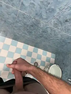 amnnnnnnnnnnn online show from February 15, 4:47 pm