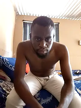 Snapshot of celazimnike062127 chatting on March 14, 1:27 pm celazimnike062127 online show from March 14, 1:27 pm