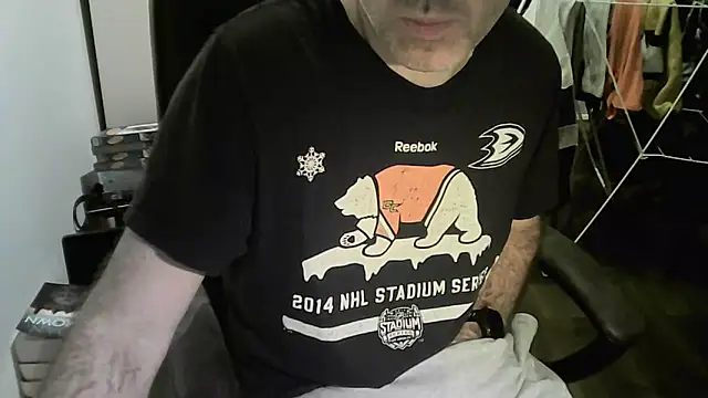 Chrisprngr online show from March 14, 9:53 pm