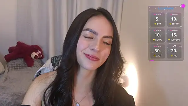 sarah saenz  online show from June 21, 3:36 pm