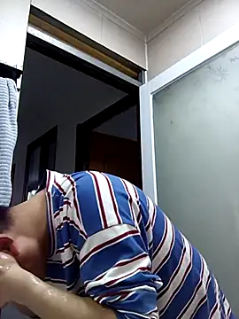 CWQ123 online show from March 22, 10:07 am