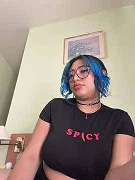 HATSUNE   online show from July 6, 1:52 pm