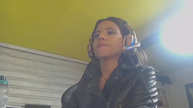 habdiela online show from April 23, 2:13 am