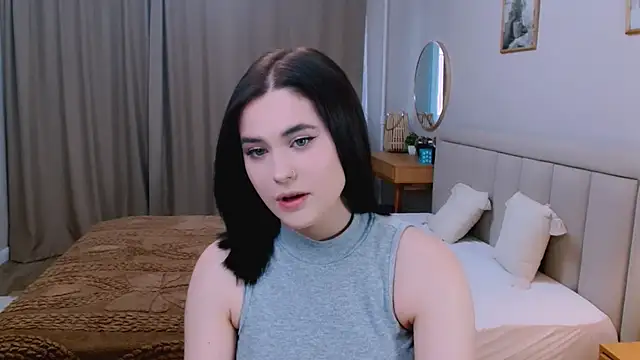 lil angel  online show from March 23, 3:38 pm