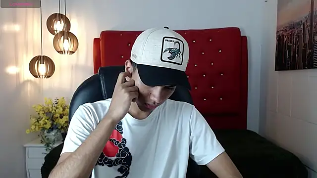 markbowie online show from February 15, 1:09 pm