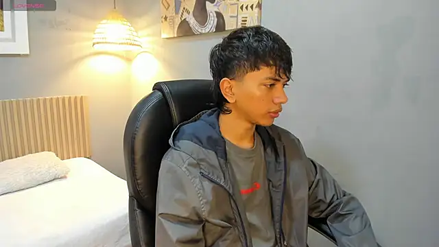 markbowie online show from March 26, 1:38 pm